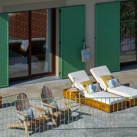 Islander - Seaside *