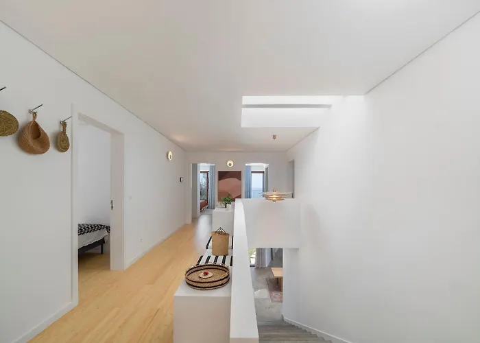 Islander - Seaside Funchal (Madeira)