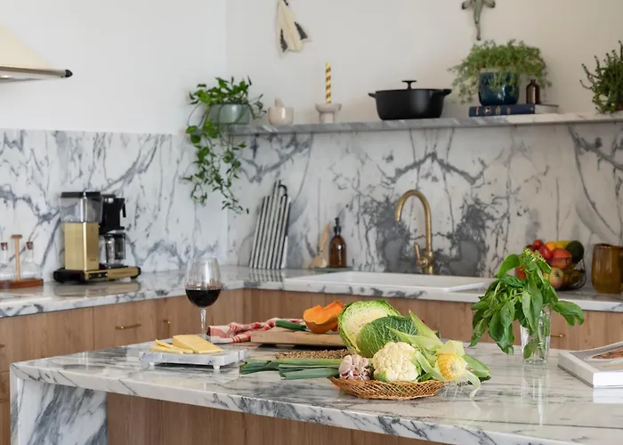 Islander - Seaside Villa Funchal (Madeira)